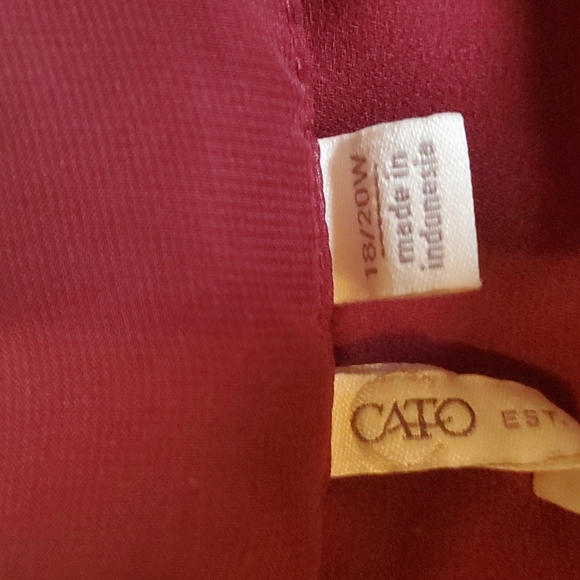 Ladies dress shirt plus size - Picture 2 of 3